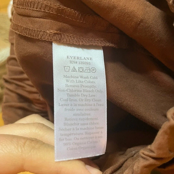 EVERLANE The Easy Pant in Espresso - Picture 9 of 11